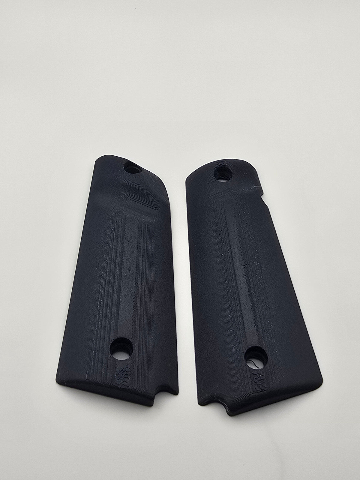 3D printed 1911 grips in PLA carbon fiber midnight blue - side view